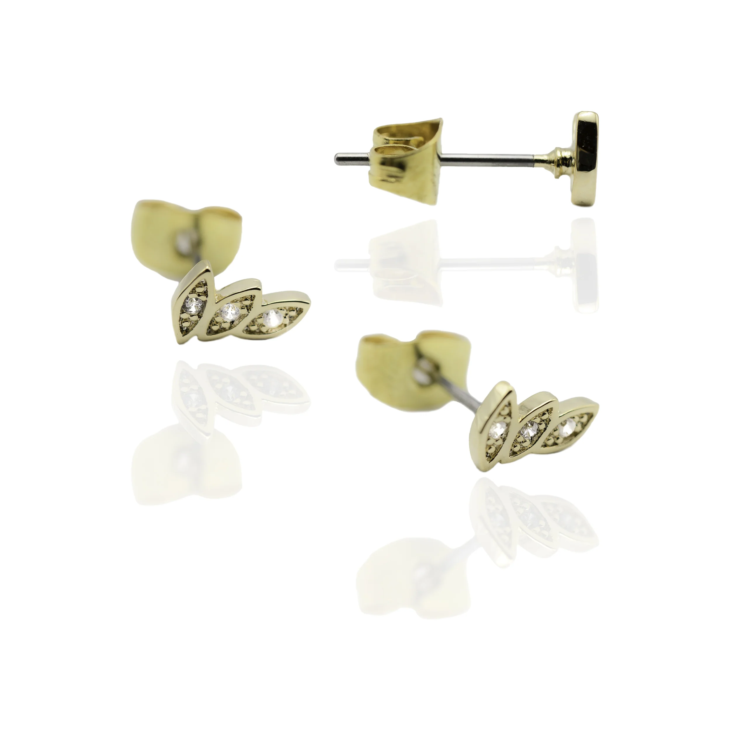 Boucle d'oreille 3 ovales brillants en acier chirurgical doré - Image 4