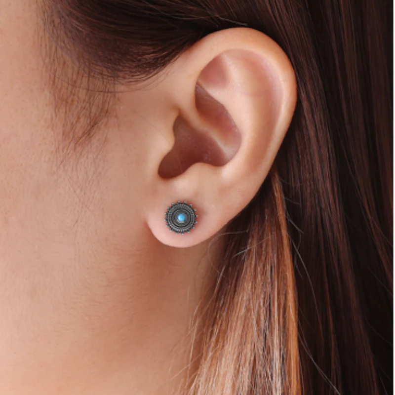 Boucle d'oreille en acier chirurgical style tribal - Image 2