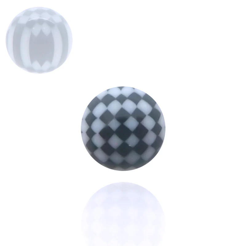 Piercing boule carreau noire et blanche - Image 2