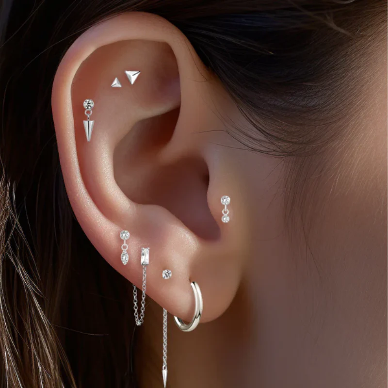 Piercing labret titane ASTM-F136 avec cone suspendu - Image 2