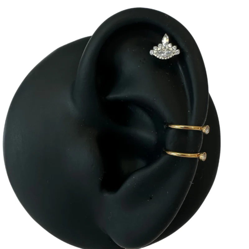 Piercing oreille motif brillant en titane ASTM F-136 - Image 2