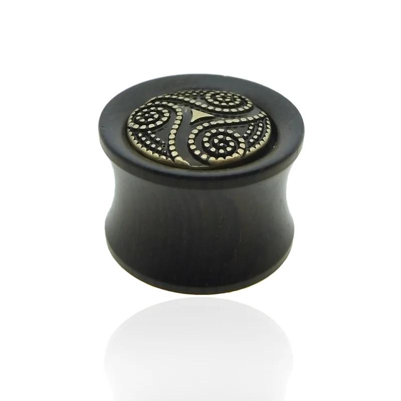 Plug en bois d'ébène avec triskell